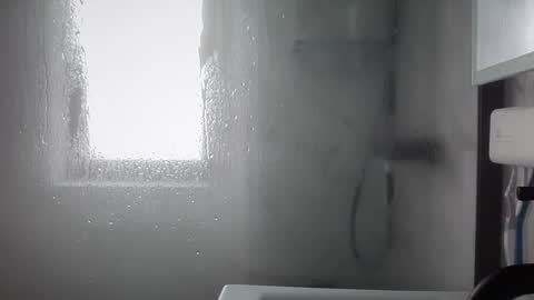 Snapshot of eatmypie69 chatting on 03-10-25, 09:32 Nadia Ferreira  online show from 03-10-25, 09:32