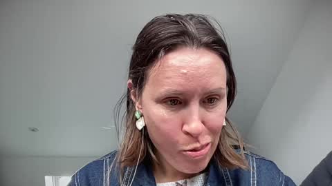 Snapshot of eatmypie69 chatting on 11-03-25, 09:43 Nadia Ferreira  online show from 11-03-25, 09:43