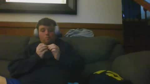 Snapshot of eazyb1991 chatting on 03-14-26, 04:07 Eazyb91 online show from 03-14-26, 04:07