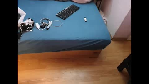 shy yoong cross online show from 01-06-26, 01:09