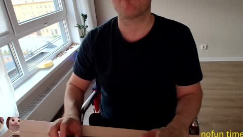 Snapshot of eblidator chatting on 10-12-25, 11:42 Vaco Eblidator online show from 10-12-25, 11:42