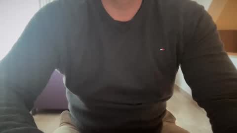 ebnk15 online show from 02-19-25, 06:55