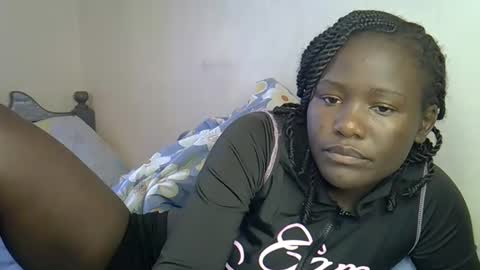 Queen online show from 12-02-25, 10:20