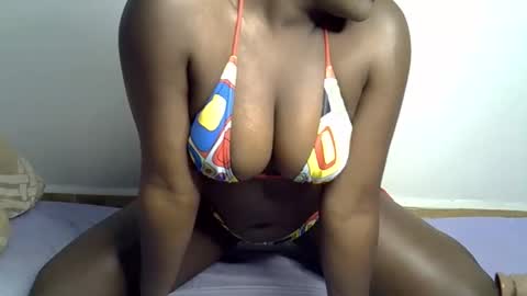 Queen online show from 03-20-26, 10:03