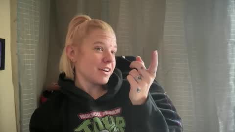 americnbarbie online show from 10-06-25, 04:37