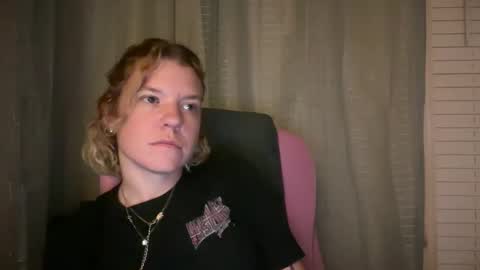 americnbarbie online show from 05-04-26, 01:23