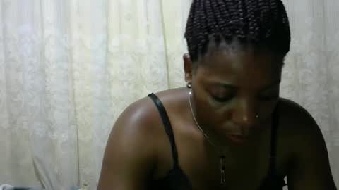 ebony_candy1998 online show from 04-06-26, 06:53