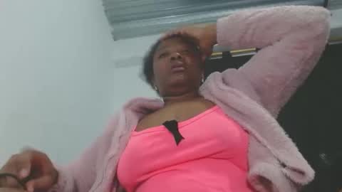 Snapshot of ebony_cristal1 chatting on 04-22-26, 09:11 Cristal Ebony online show from 04-22-26, 09:11