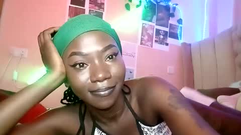 Snapshot of ebony_darkie12 chatting on 03-05-25, 12:16 ebony darkie12 online show from 03-05-25, 12:16