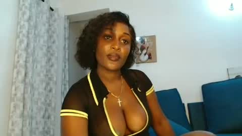 Snapshot of ebony_ghoddes chatting on 06-26-26, 10:47 ebony online show from 06-26-26, 10:47