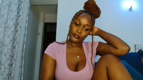 Snapshot of ebony_ghoddes chatting on 07-14-26, 03:00 ebony online show from 07-14-26, 03:00