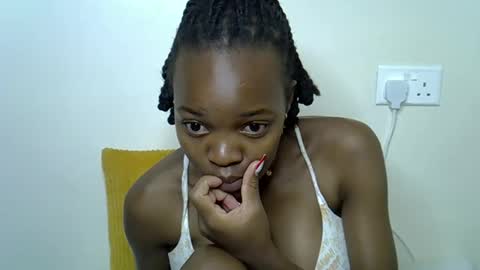 ebony_j online show from 05-09-26, 07:57
