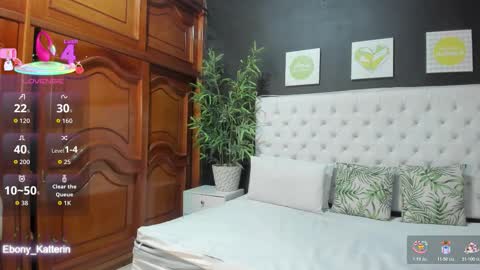 ebony_katterin online show from 10-25-25, 11:07