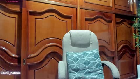ebony_katterin online show from 11-19-25, 11:10