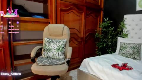 ebony_katterin online show from 01-07-26, 10:51