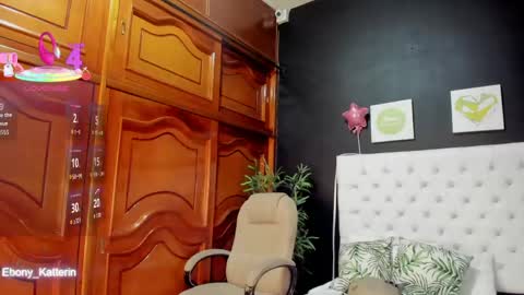 ebony_katterin online show from 05-26-26, 11:39