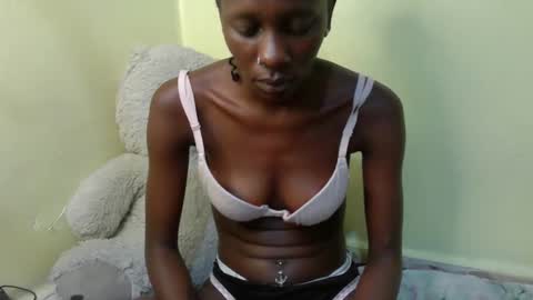 ebony_lisaaa online show from 02-23-26, 06:49