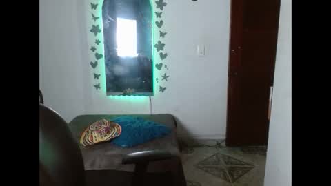 Snapshot of ebony_luna1 chatting on 02-23-26, 07:33 ebony_luna1 online show from 02-23-26, 07:33