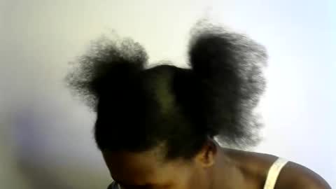Snapshot of ebony_lynne chatting on 05-07-26, 08:47 ebony_lynne online show from 05-07-26, 08:47
