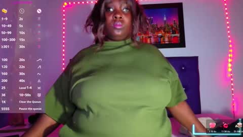 LINA  online show from 01-15-26, 03:11