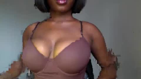 delilah online show from 04-12-26, 11:15