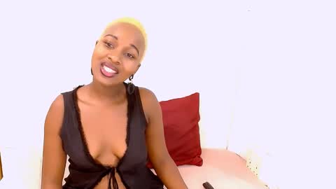 Tamia online show from 03-04-25, 06:37