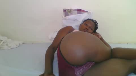 Snapshot of ebonycutegal1996 chatting on 11-20-25, 07:08 TRIZER online show from 11-20-25, 07:08