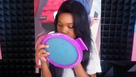 Snapshot of ebonydivaxx chatting on 02-02-25, 05:37 kimberley online show from 02-02-25, 05:37
