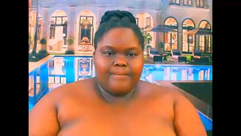 ebonyhotbuns4u2luv online show from 12-16-25, 09:09