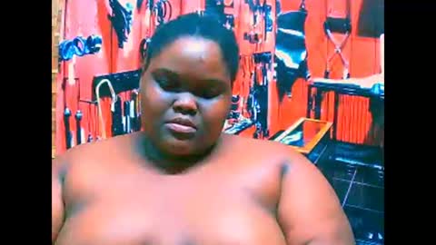 ebonyhotbuns4u2luv online show from 01-07-26, 06:21