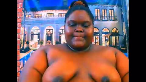 ebonyhotbuns4u2luv online show from 04-14-26, 06:52