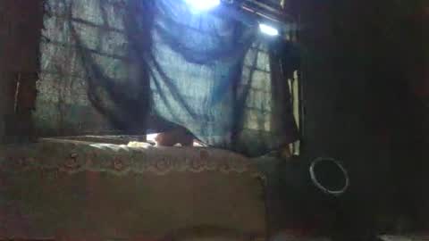 Snapshot of ebonyhotsoup256 chatting on 11-17-25, 10:21 Bella online show from 11-17-25, 10:21