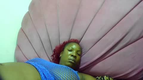 ebonykissxx online show from 07-12-26, 09:55