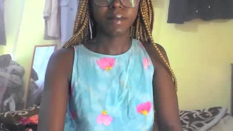 Ebonymuse2 online show from 04-06-26, 04:57
