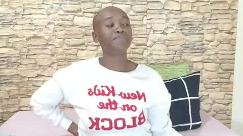 Snapshot of ebonyolive69 chatting on 06-12-26, 06:29 Cindy online show from 06-12-26, 06:29