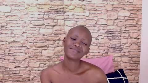 Snapshot of ebonyolive69 chatting on 07-07-26, 06:34 Cindy online show from 07-07-26, 06:34
