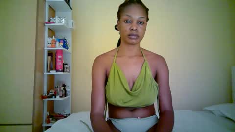 ebonytanqueen online show from 05-17-26, 11:56