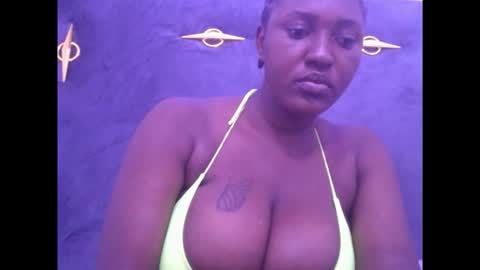 Snapshot of ebonyvd chatting on 01-09-26, 10:33 ebonyvd online show from 01-09-26, 10:33