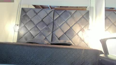 ebonyx40 online show from 04-17-26, 11:02