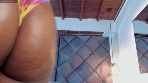 Snapshot of ebonyx40 chatting on 05-14-26, 11:06 ebonyx40 online show from 05-14-26, 11:06