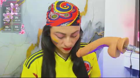 Snapshot of eby_muriel chatting on 06-17-26, 11:23 Eby online show from 06-17-26, 11:23