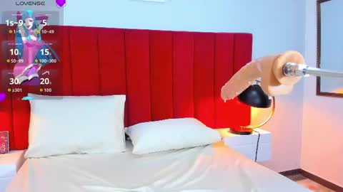 Snapshot of eby_muriel chatting on 06-27-26, 12:22 Eby online show from 06-27-26, 12:22