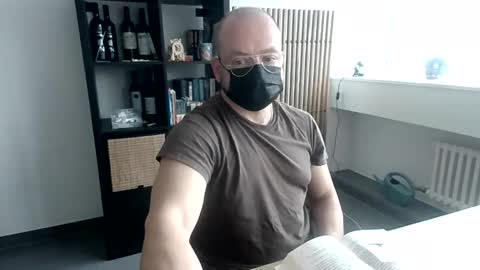 Echo online show from 10-10-25, 04:17