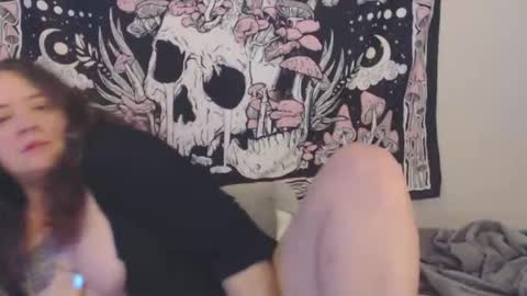 Weird Echo online show from 03-11-26, 12:16