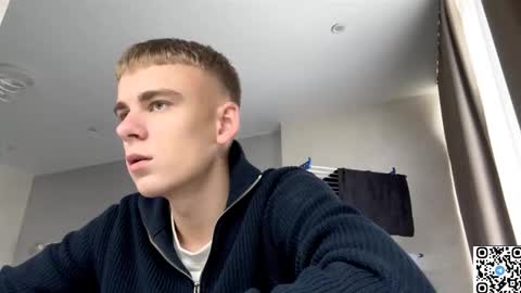 Snapshot of echowraith chatting on 09-23-25, 11:13 echowraith online show from 09-23-25, 11:13