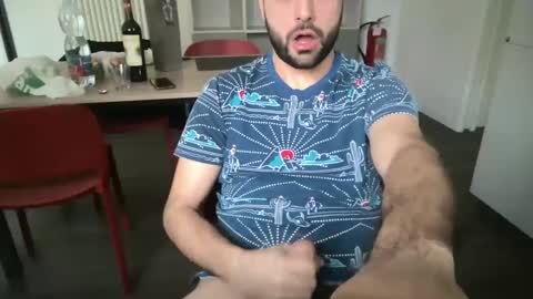 Snapshot of ector_prize chatting on 02-12-25, 02:10 ET87 online show from 02-12-25, 02:10