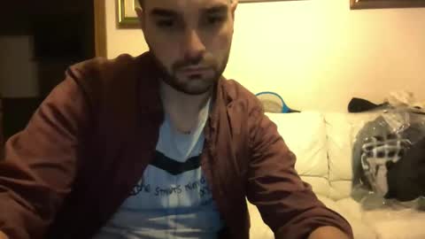 Snapshot of ector_prize chatting on 10-08-25, 09:34 ET87 online show from 10-08-25, 09:34