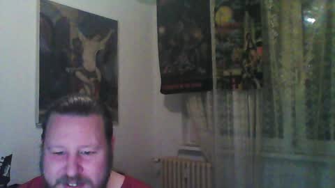 Snapshot of eda666 chatting on 01-11-25, 07:05 Edward online show from 01-11-25, 07:05