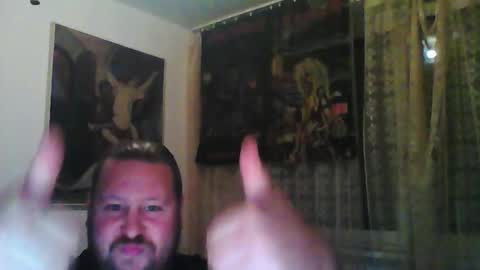 Snapshot of eda666 chatting on 09-27-25, 06:13 Edward online show from 09-27-25, 06:13