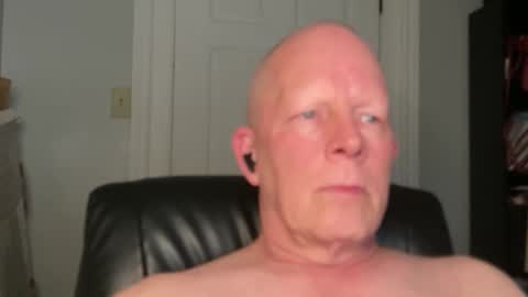 Eddy online show from 11-19-25, 03:39